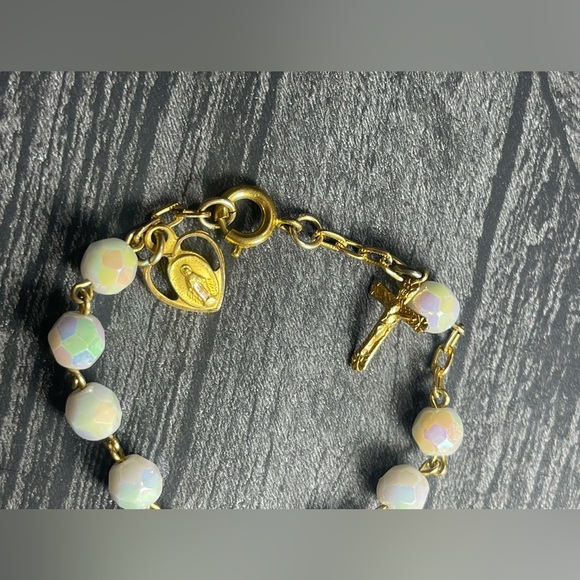 Vtg Baby Rosary Girls First Communion Crystal Beads Gold Plated Pendants Braclet - Picture 6 of 9